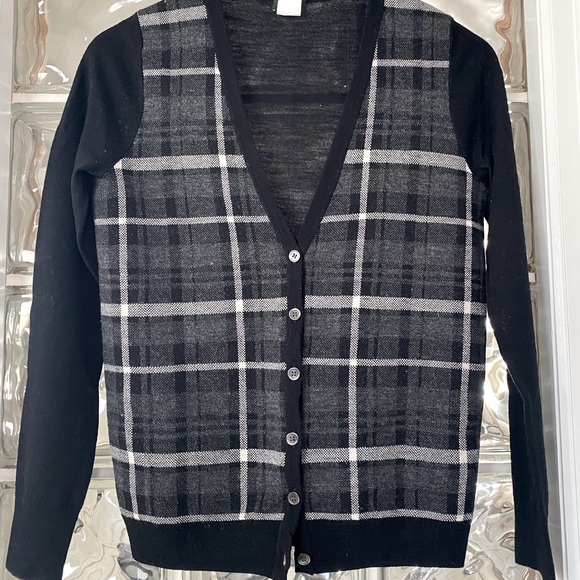 100% wool Lightweight plaid cardigan - Picture 1 of 3